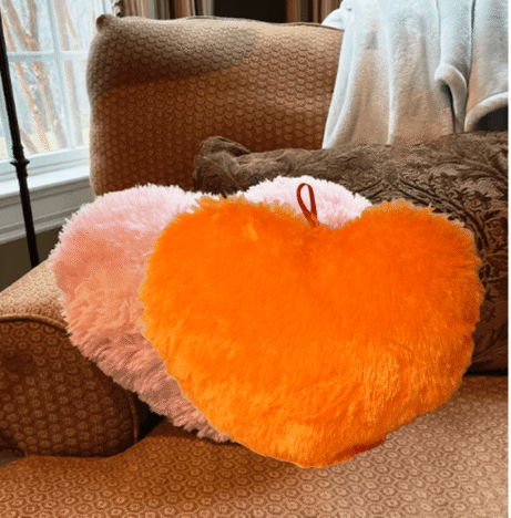 Comfort Fur Heart Pillow - Image 9